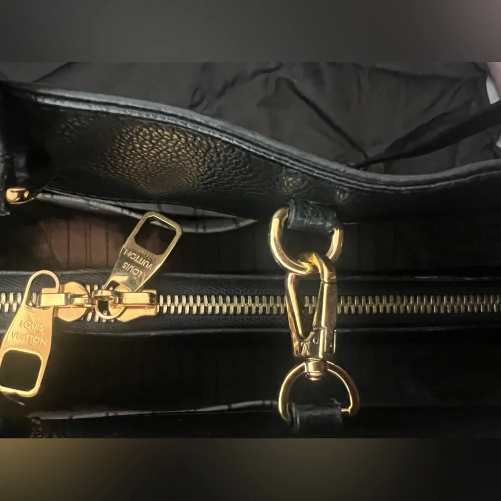 Louis Vuitton Montaigne MM Leather Handbag with Strap - Picture 14 of 14